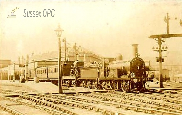Image of Lewes - Railway Station (Mixed Train)
