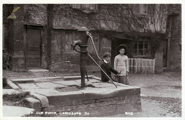 Image of Rye - Landgate, Old Pump