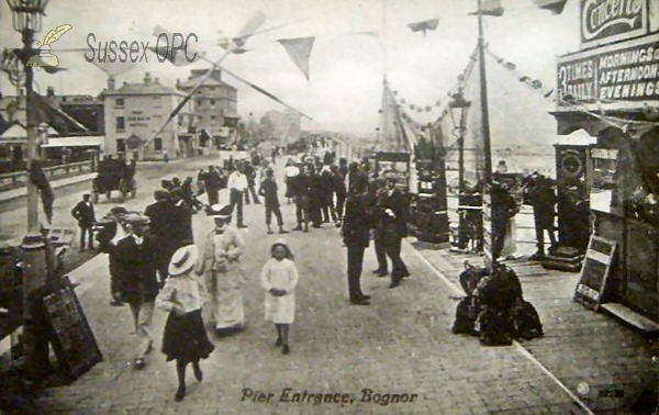 Image of Bognor - Entrance to Pier