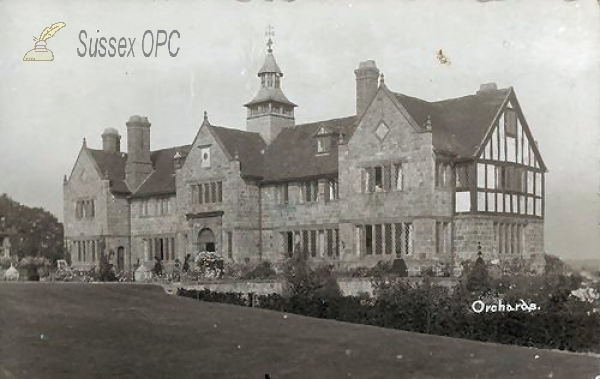 East Grinstead - Orchards