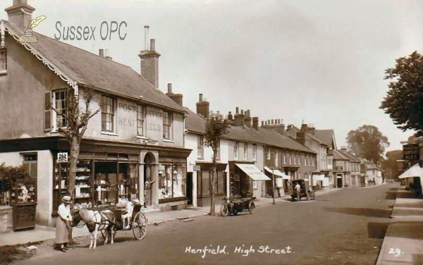Image of Henfield - High Street (Post Office)