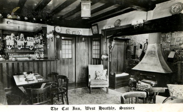 Image of West Hoathly - Cat Inn (Interior)