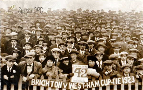 Image of Brighton - Brighton & Hove Albion v Westham (Cup Tie)