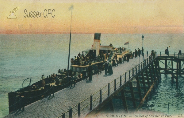 Image of Brighton - Pier (Arrival of Steamer)