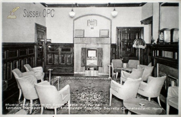 Image of Hastings - Caple-ne-Ferne (Television Room)