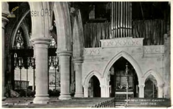 Hastings - Holy Trinity Church (interior)