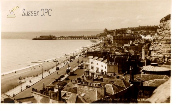 Image of Hastings - View of the town and pier