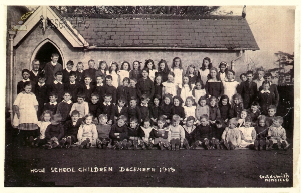 Image of Hooe - School Children - December 1916