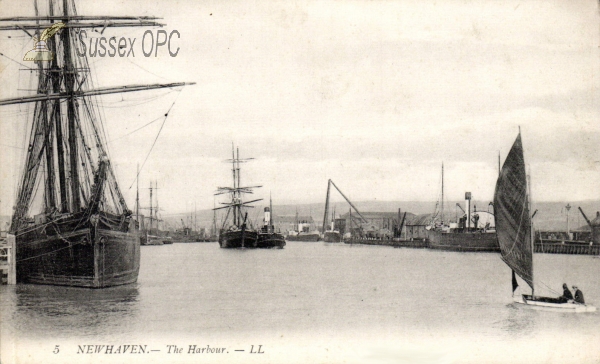 Newhaven - The Harbour