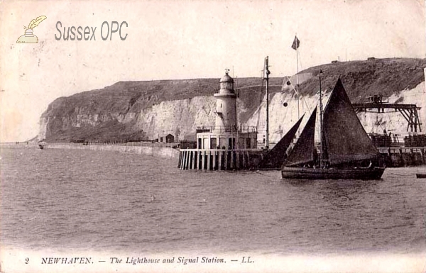 Newhaven - The Lighthouse & Signal Station