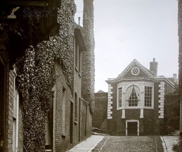 Image of Rye - House