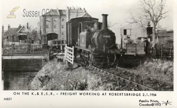 Image of Robertsbridge - Level crossing & freight working