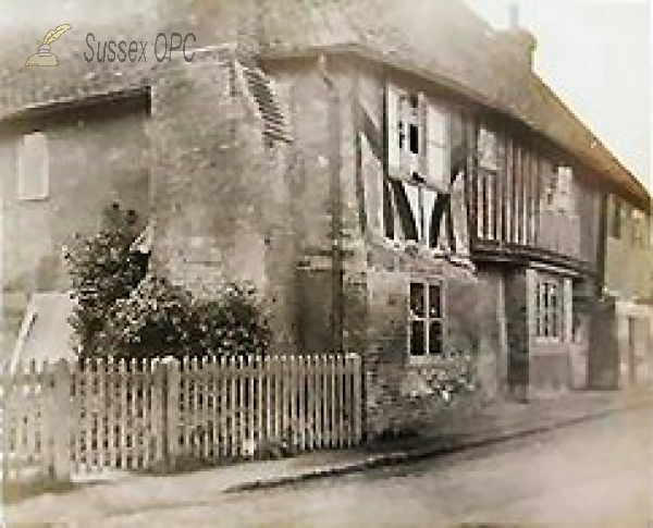 Image of Robertsbridge - Old House