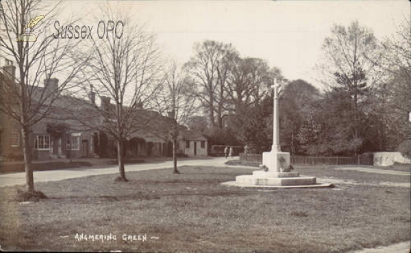 Image of Angmering - Green (War memorial)