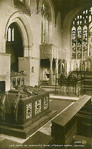 Image of Arundel - Fitzalan Chapel (Duke of Norfolk's Tomb)