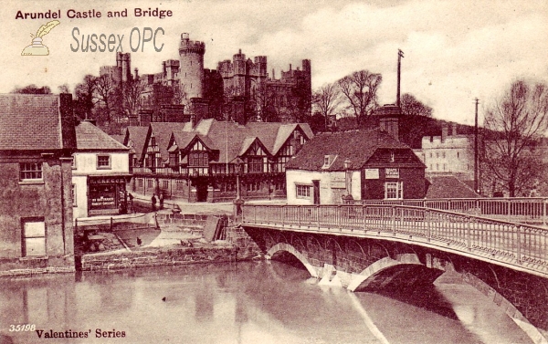 Image of Arundel - Castle & Bridge