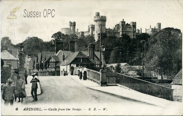 Image of Arundel - Castle from the bridge