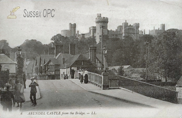 Image of Arundel - Castle (From bridge)