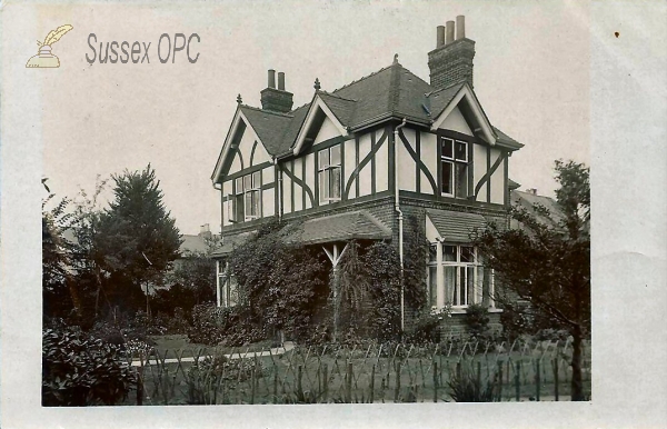 Image of Worthing - Homefield Park (Lodge)