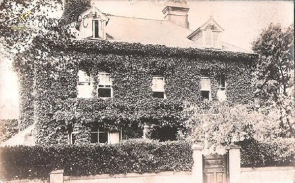 Image of Worthing - Melrose Manor