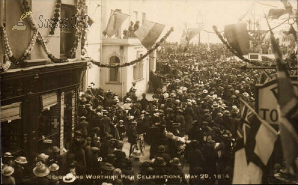 Image of Worthing - Reopening of the Pier