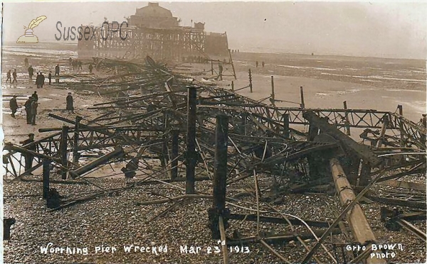 Image of Worthing - Wreck of the Pier, 23rd March 1913
