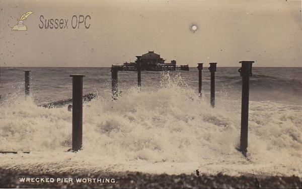 Image of Worthing - Wreck of the Pier