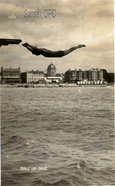 Image of Worthing - The Pier - Roll Up Dive
