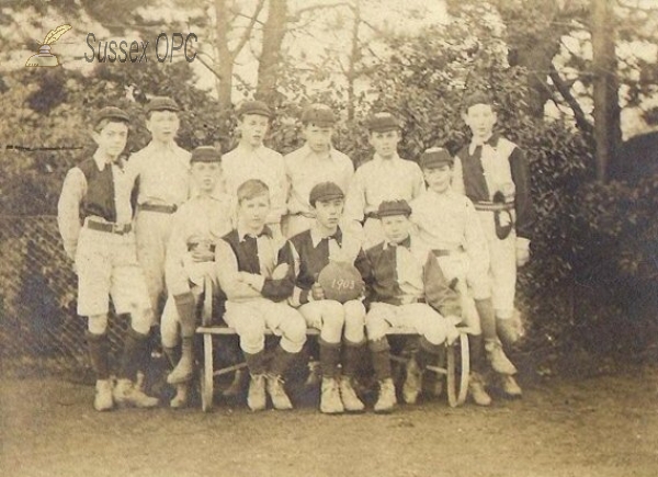 Image of East Grinstead - Boys Cricket Team