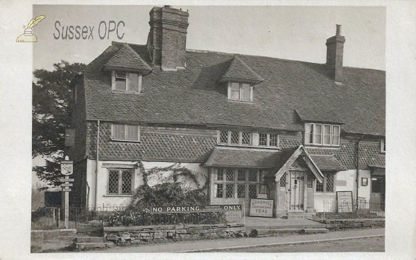 Image of East Grinstead - Chequers Tea Rooms