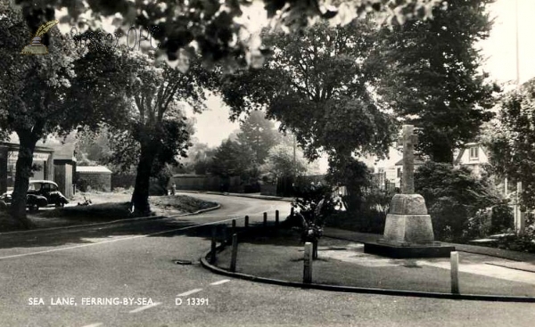 Image of Ferring - War Memorial on Sea Lane