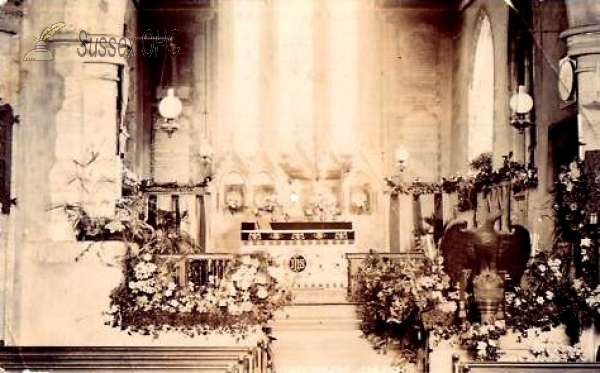 Pulborough - St Mary's Church (Interior)