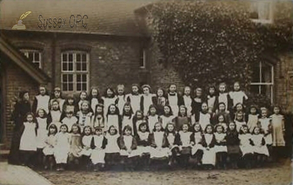 Image of Handcross - The School in 1905