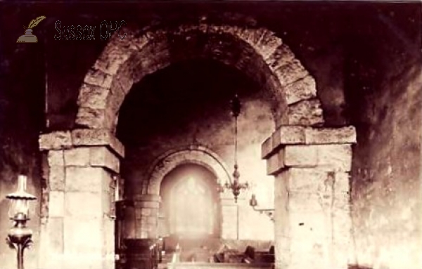 Image of Worth - St Nicholas Church (interior - arches)