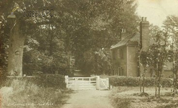 Image of Buxted - Entrance to Buxted Park