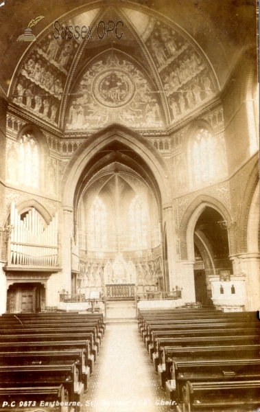 Eastbourne - St Saviour's Church (interior, the choir)
