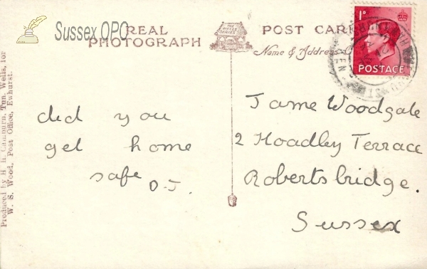 Image of the back of Ewhurst - Street scene (St James the Great)