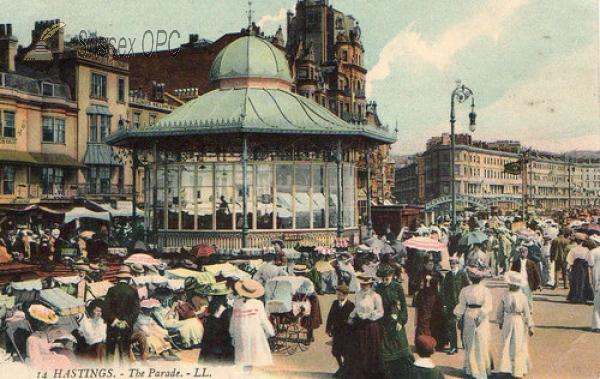 Image of Hastings - Parade & Bandstand