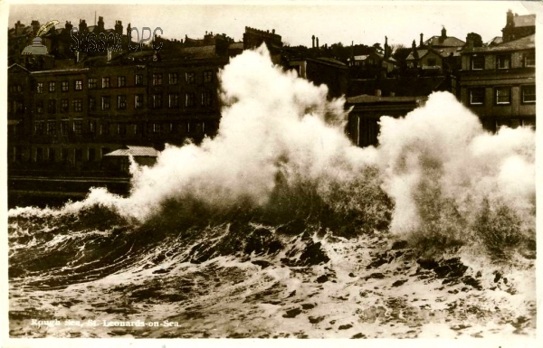 St Leonards - Rough Sea