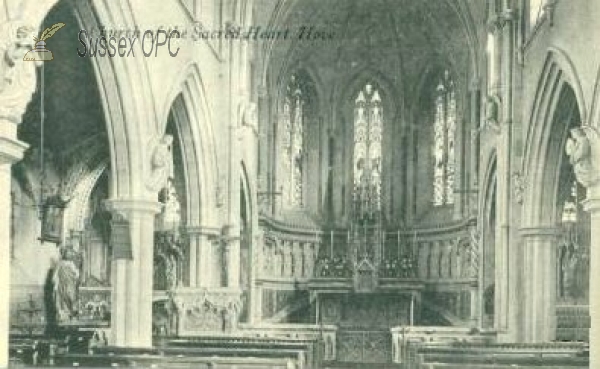 Hove - Sacred Heart Church (interior)