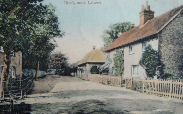 Image of Iford - Street scene