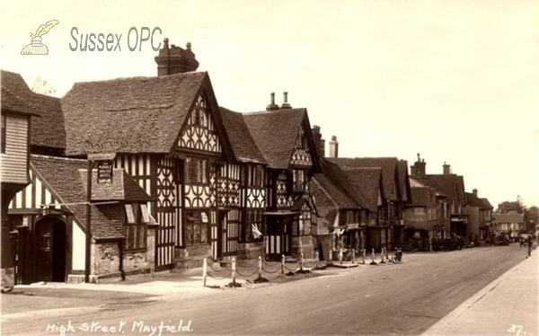 Image of Mayfield - High Street (without van)