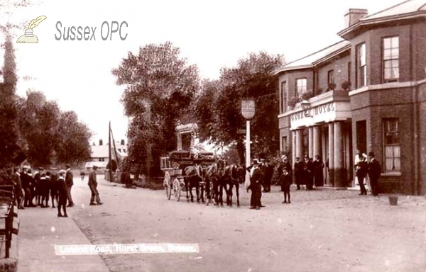 Image of Hurst Green - London Road & George Hotel