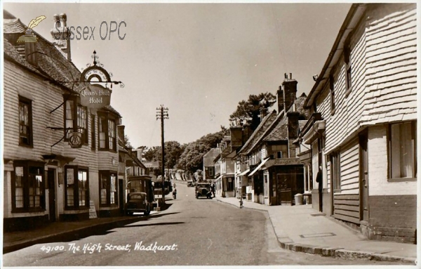 Image of Wadhurst - Queen's Head Hotel & High Street