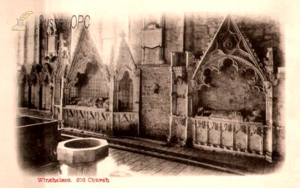 Winchelsea - St Thomas Church (Interior - tombs & font)