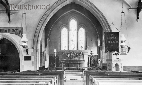 Sarisbury Green - St Paul's Church (Interior)