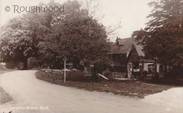 Langton Green - Street Scene