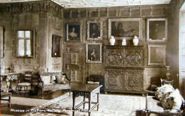 Image of Penshurst - Penshurst Place (Picture Gallery Recess)