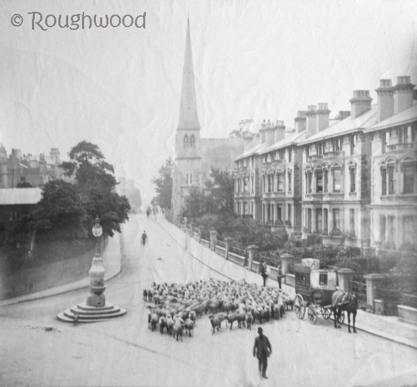 Tunbridge Wells - Mount Ephraim (Emmanuel Church)