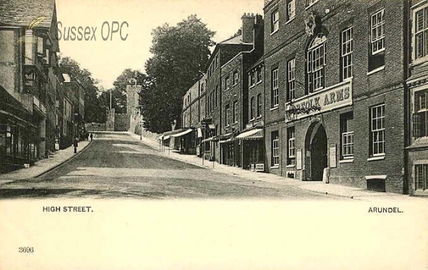 Arundel - High Street and Norfolk Arms